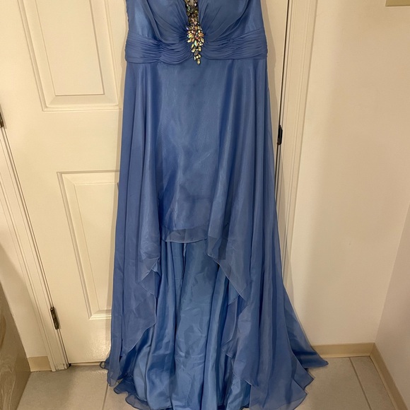 Evening gown strapless periwinkle with bejeweled neck line - Picture 6 of 6